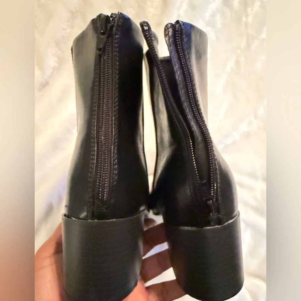 Baretraps Black Ankle Boots - Picture 5 of 10